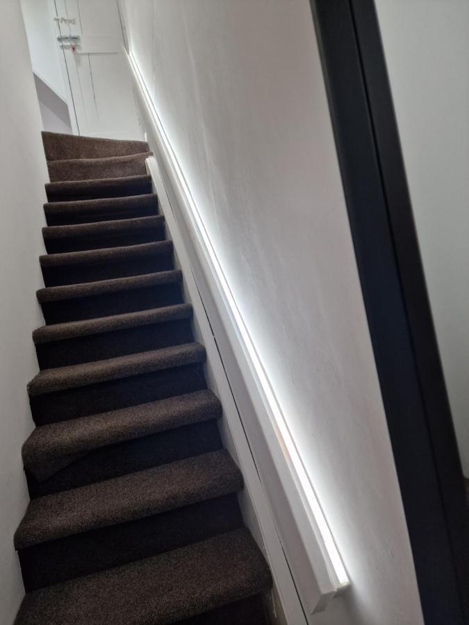 Balco Sherwood Apartment - 2 Bedrooms, 5 Beds - Sky Tv And Internet Nottingham Extérieur photo